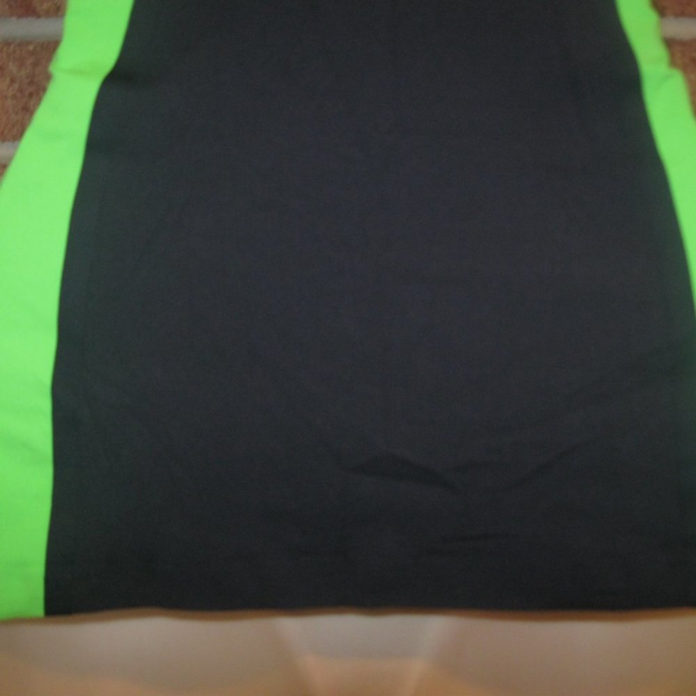 Lululemon Colorblock Cool Racerback Tank Top - Picture 9 of 10